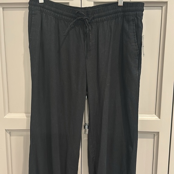 New Old Navy Pants Medium - Picture 11 of 14